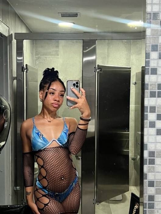 I’m available for all meetups,text me now let’s get down 👅 - Image 2