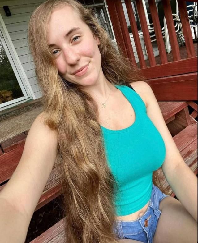 Girl waiting for your text or call ☎️  PAYMENT ON ARRIVAL Mature Horny 👅🔥💦 Girl waiting for your text +19452599343 - Image 2